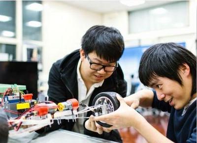 大學(xué)最難學(xué),最累的4個專業(yè),但畢業(yè)生前景大好,工資還很高